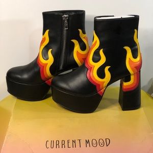 Current Mood Women’s Sz 7 Black Burner Boots